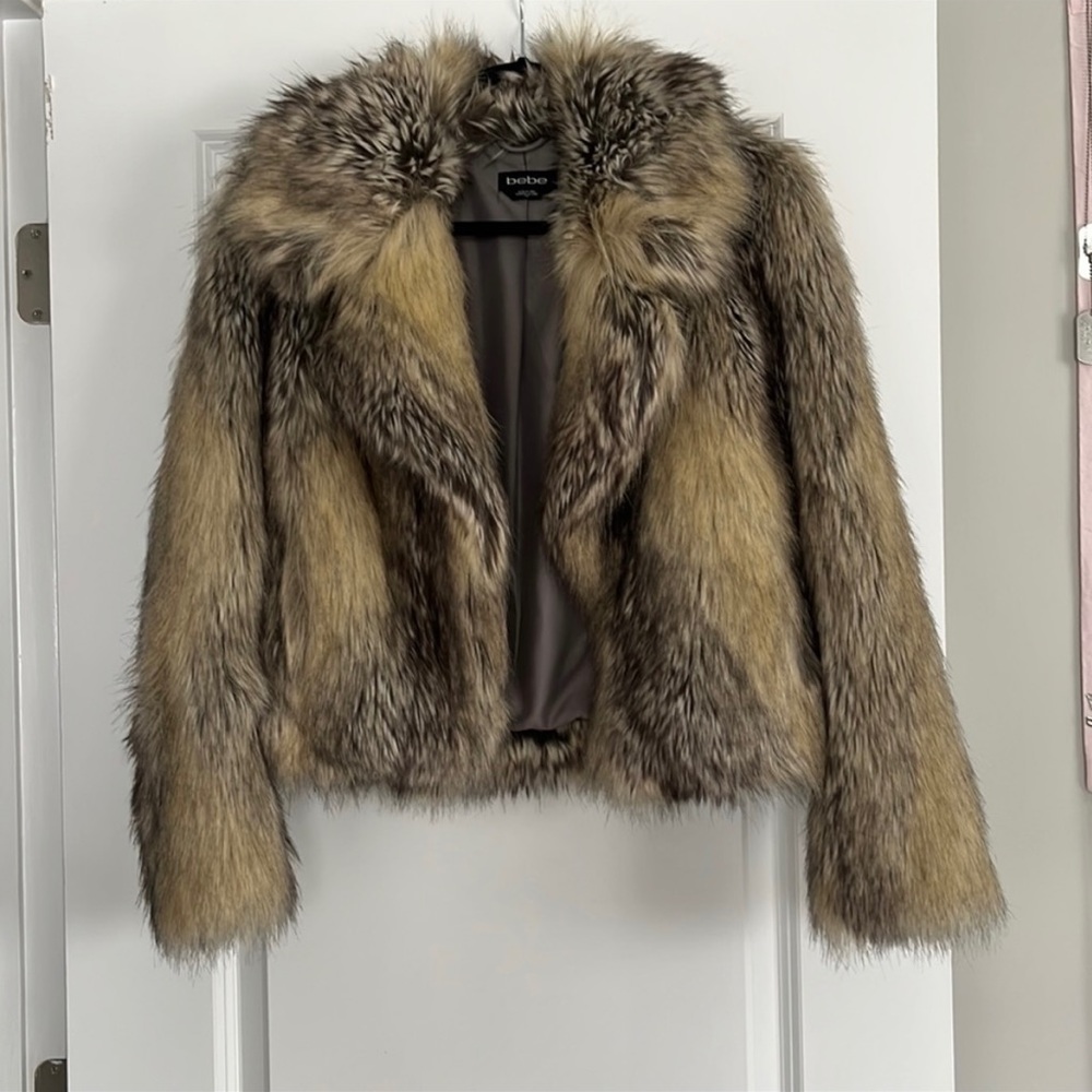BEBE Tan Faux Fur Cropped Jacket